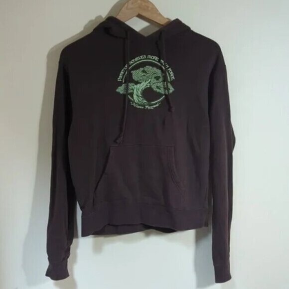 🌿 Eco-Chic Hoodie - "Patience achieves more than force"  🌿 - Picture 2 of 3